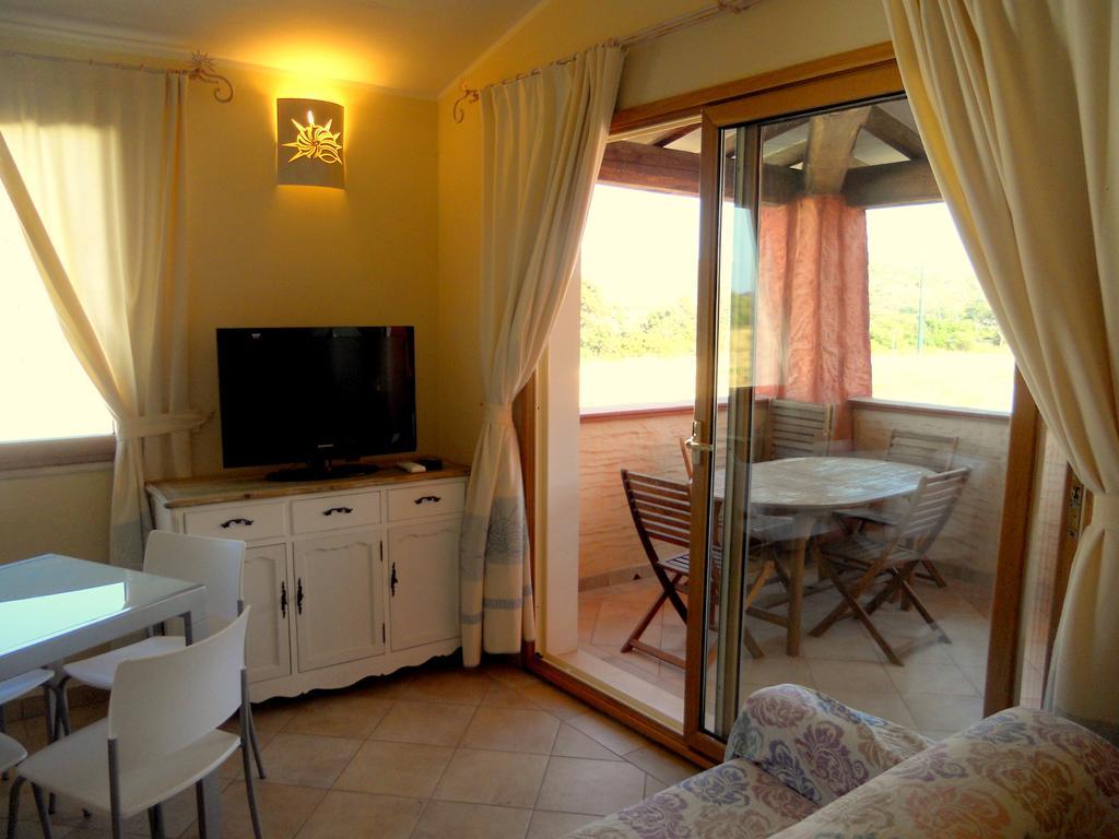 La Cerbiatta Residence Loiri Porto San Paolo Экстерьер фото